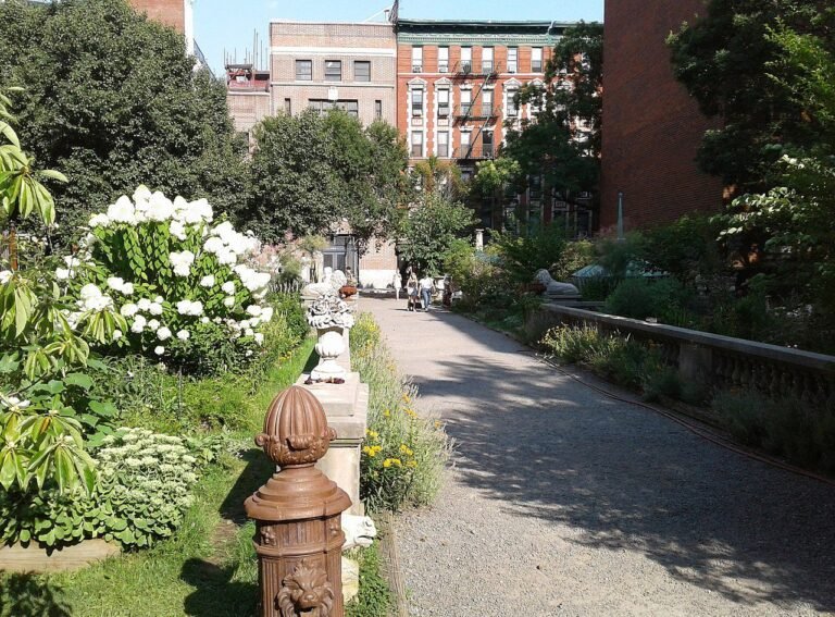 The Sustainable Elizabeth Street Garden